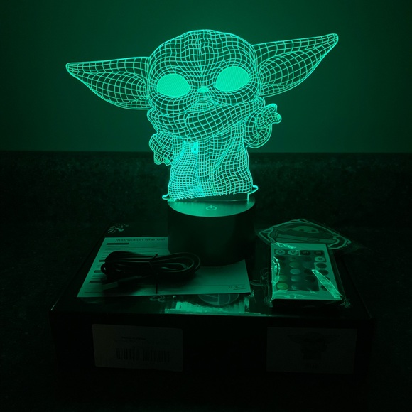 Yoda Star Wars 3D Night Light Lamp, 20 Colors/Modes, Sticker, Cord/Batteries NIB - Picture 1 of 8